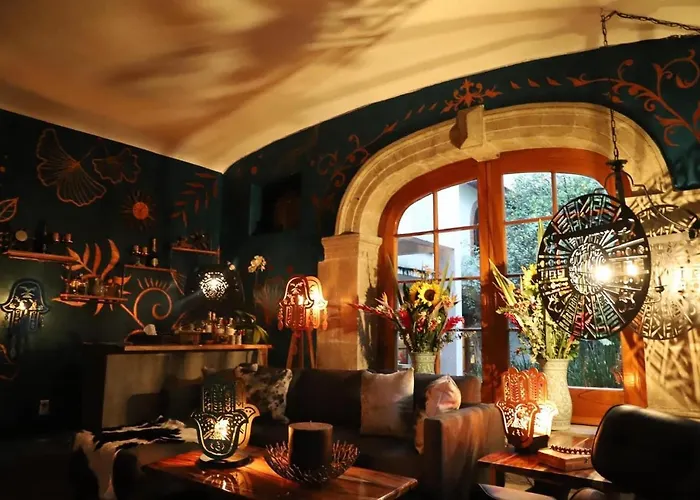 Boutique And Gallery In San Angel